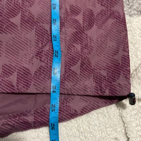 NWT- Asics- L- Packable Jacket - Picture 9 of 9